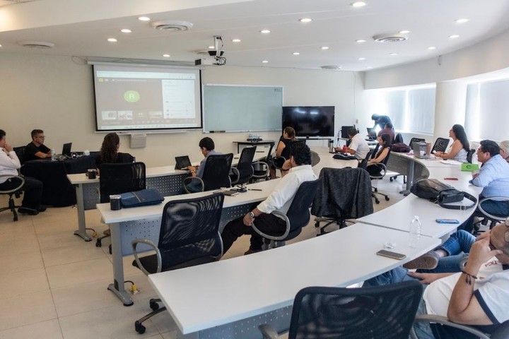 Analizan en la Universidad del Caribe, los retos de las IES en la post-pandemia