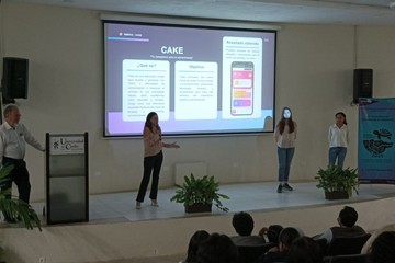 Estudiantes de Ingeniería de la Unicaribe desarrollan apps  con asesoría de experto de Silicon Valley